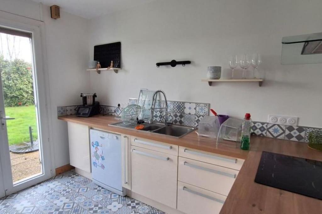 Charmante Maison De Ville Climatisee Avec Wifi サン・ティリュー・ラ・ペルシュ エクステリア 写真